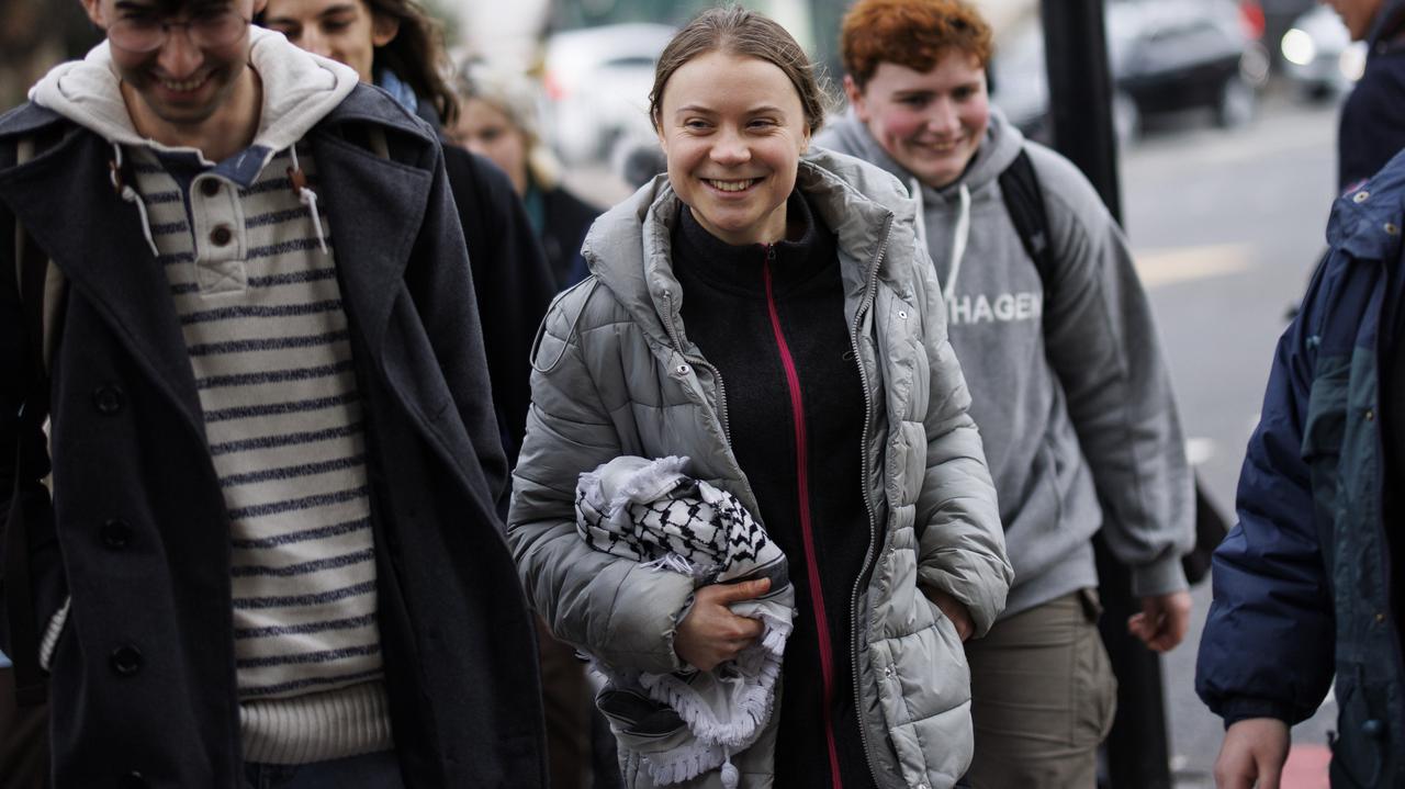 Great Britain. Greta Thunberg cleared of charges of violating public ...